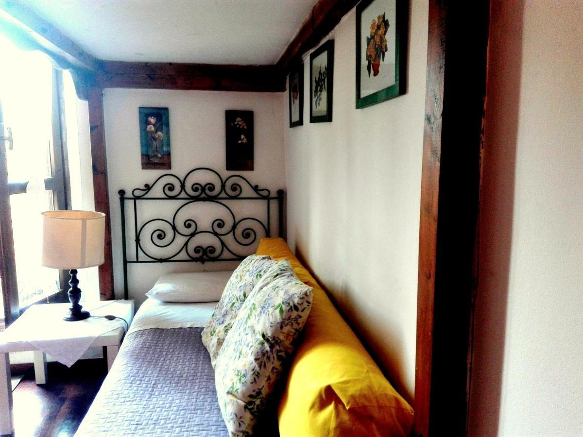 Al Giardino Di Alice Bed and Breakfast Perugia Eksteriør billede